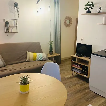 31 Rue Des Merciers * La Rochelle (Charente-Maritime)